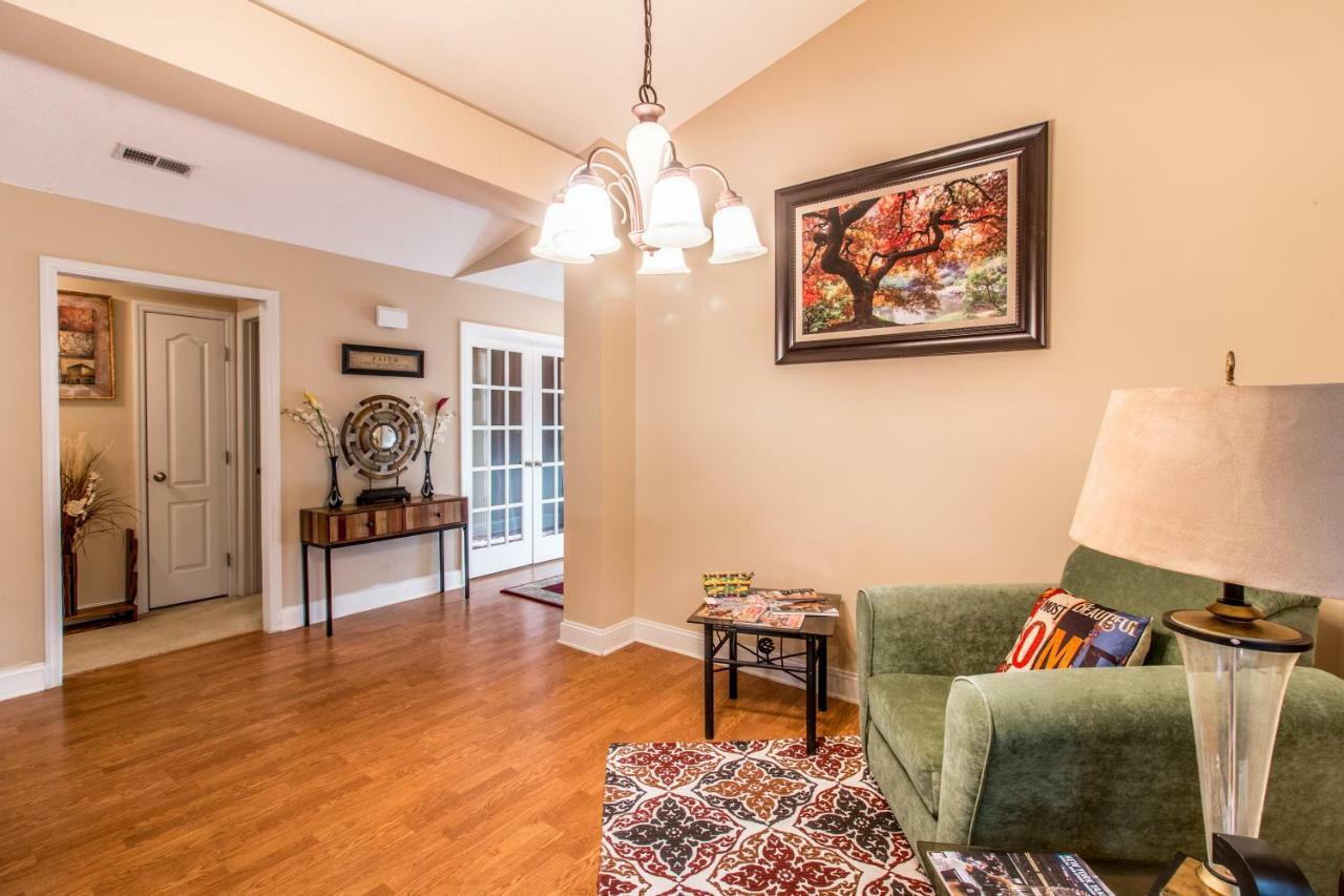 Villa Rockett! Your Sweet Home Away From Home! Huntsville Ngoại thất bức ảnh